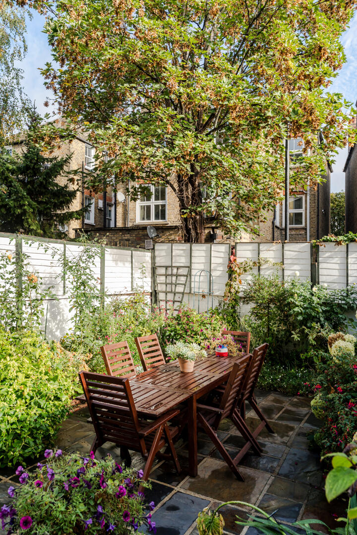Tremadoc Road - Image 5